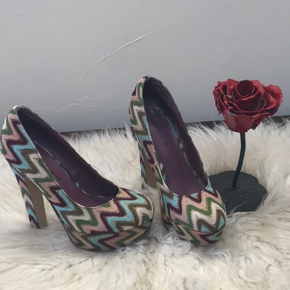 Madden Girl Shoes Madden Girl Chevron Zig Zag Crochet Fabric